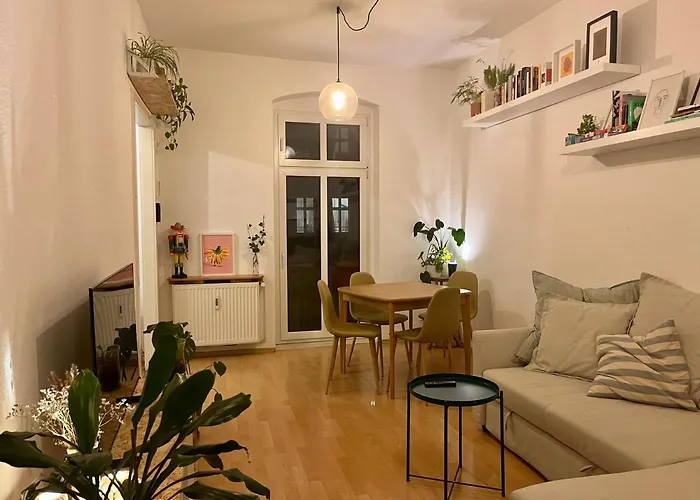 1 Room Apartment In Friedrichshain
